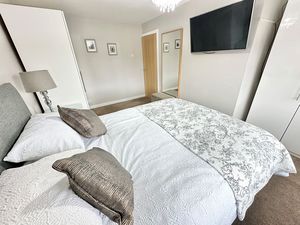 Ascot Drive Great Sutton